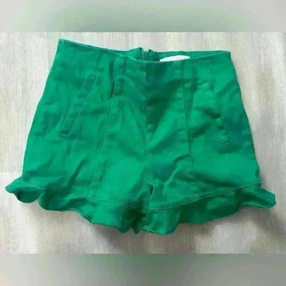GB Girls Green Ruffle Hem Shorts Size 5T Elastic Waist Dressy Casual Shorts